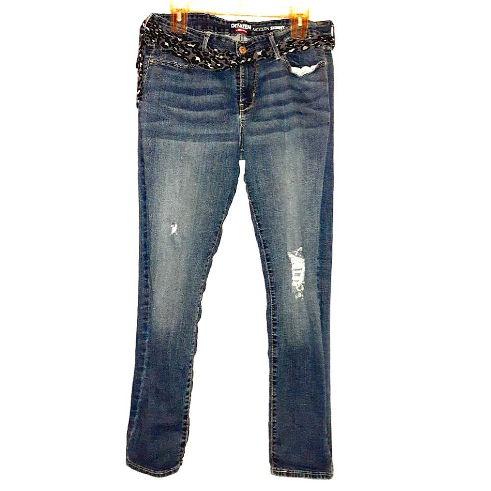 Distressed Levi's